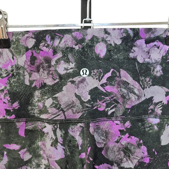 Lululemon Wunder  Under High-Rise Crop 23" Scallop Luxtreme Size 4 Floral Shift - Picture 7 of 9